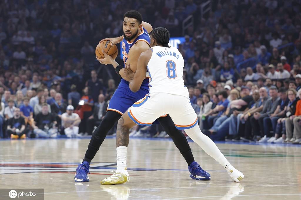 亚历山大30分唐斯15+18 雷霆胜尼克斯